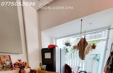 VIP -Nhà đẹp LÔ góc AN THƯỢNG, MỸ AN, Ngũ Hành Sơn, ĐN. DT hơn 80m2 mà chỉ 8,x tỷ( x bé)